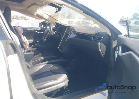 2014 Tesla Model S P85 из США, поврежденный, VIN 5YJSA1H1XEFP55190